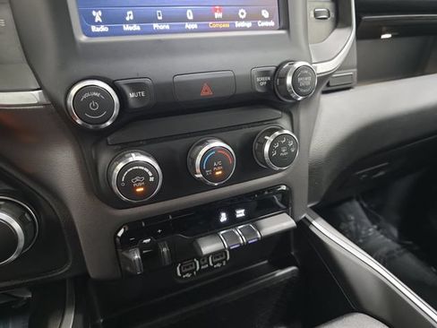 Used 2020 RAM 1500 Big Horn AWD/4WD image 24