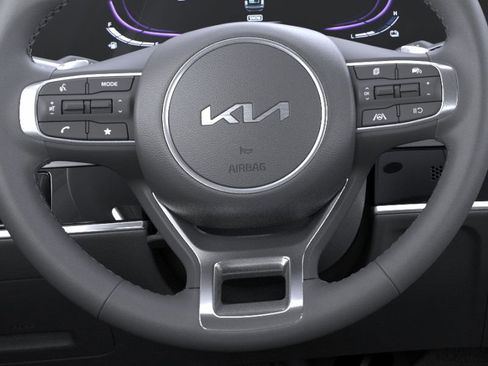 New 2025 Kia Sportage EX image 22