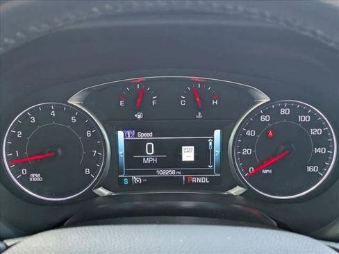 Used 2019 GMC Acadia SLT image 9