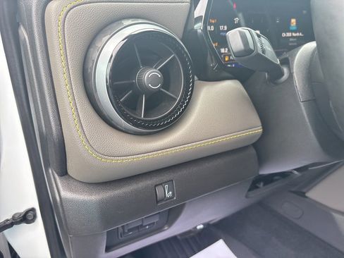 Used 2024 Chevrolet Colorado ZR2 w/ ZR2 Convenience Package III AWD/4WD image 17