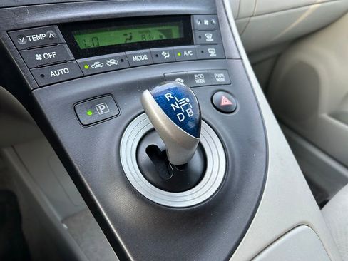Used 2011 Toyota Prius Two FWD image 27