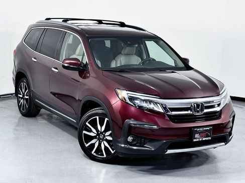 Used 2020 Honda Pilot Elite image 3