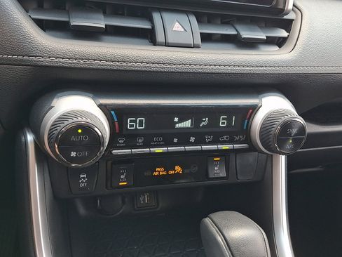 Used 2023 Toyota RAV4 XLE w/ XLE Grade Weather Package AWD/4WD image 14