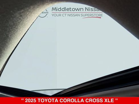 Used 2025 Toyota Corolla Cross XLE w/ Convenience Package AWD/4WD image 29