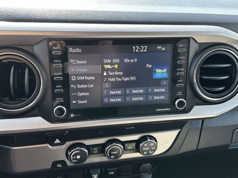 Used 2020 Toyota Tacoma SR5 image 19