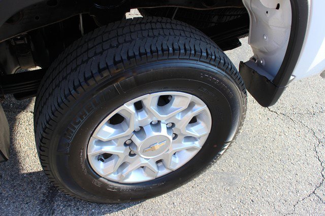 Used 2022 Chevrolet Silverado 2500 LT w/ Fleet Comfort Package AWD/4WD image 11