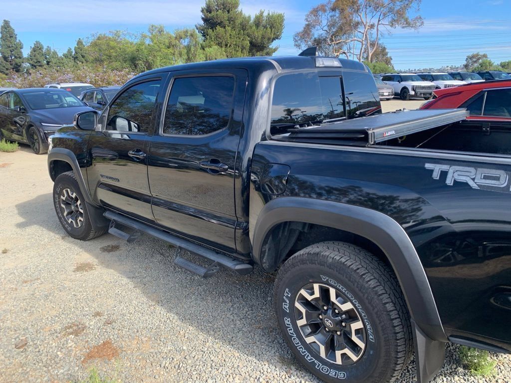 Used 2020 Toyota Tacoma TRD Off-Road w/ Technology Package RWD image 8