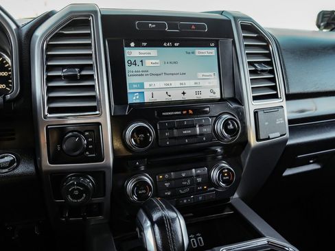 Used 2016 Ford F150 Platinum w/ Trailer Tow Package image 28