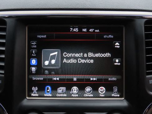 Used 2014 Jeep Grand Cherokee Limited image 22