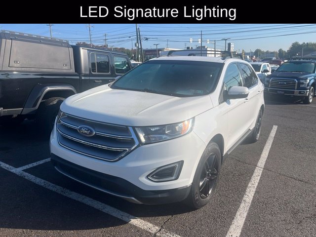 Used 2017 Ford Edge SEL w/ Equipment Group 201A AWD/4WD image 2