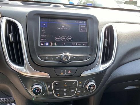 Used 2024 Chevrolet Equinox LT FWD image 8