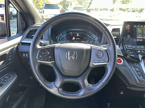 Certified 2023 Honda Odyssey Sport image 12