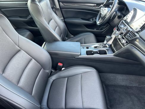 Used 2022 Honda Accord Sport image 10