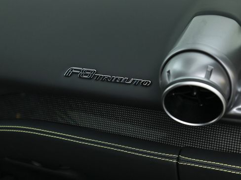 Certified 2022 Ferrari F8 Tributo image 20