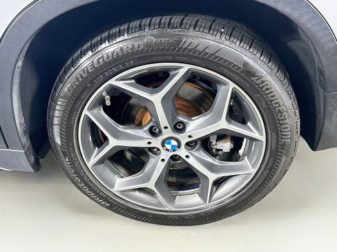 Used 2016 BMW X1 xDrive28i AWD/4WD image 11
