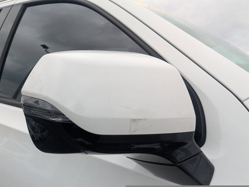 Used 2021 Chevrolet Tahoe RST w/ Luxury Package image 12