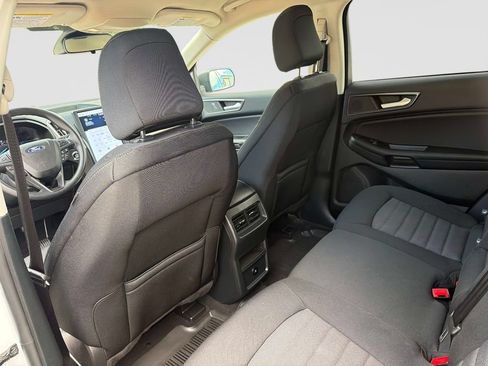Used 2023 Ford Edge SE w/ Cargo Accessory Package AWD/4WD image 15