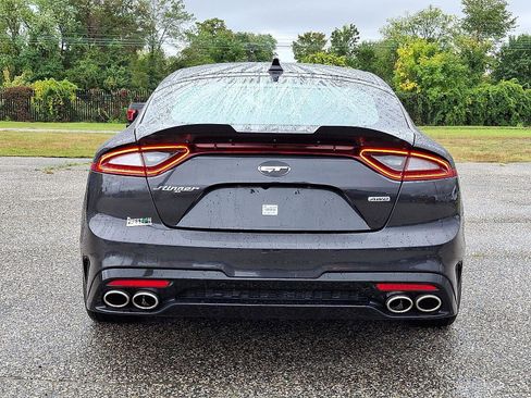 Used 2018 Kia Stinger GT1 image 5