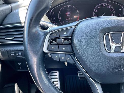 Used 2020 Honda Accord Sport image 10