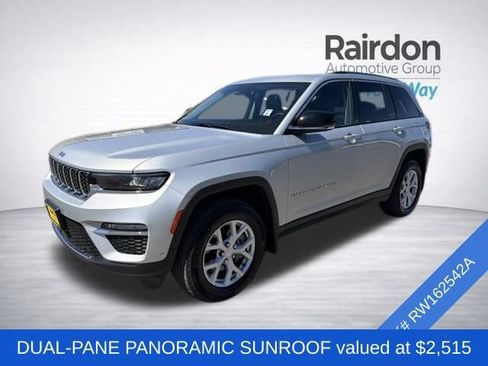 Used 2023 Jeep Grand Cherokee Limited w/ Luxury Tech Group II AWD/4WD image 3