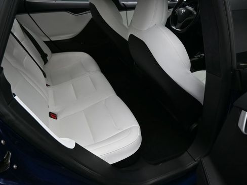 Used 2021 Tesla Model S Long Range AWD/4WD image 30