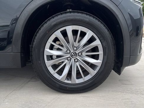 Certified 2025 MAZDA CX-90 3.3 Turbo w/ Preferred Package AWD/4WD image 37