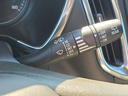 Certified 2023 Chevrolet Equinox LT FWD image 14