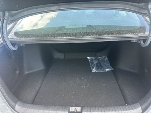 Used 2025 Honda Accord SE image 19