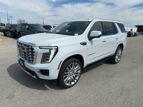 New 2026 GMC Yukon Denali image 4