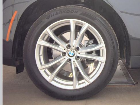 Used 2025 BMW X3 xDrive30i w/ Premium Package AWD/4WD image 10