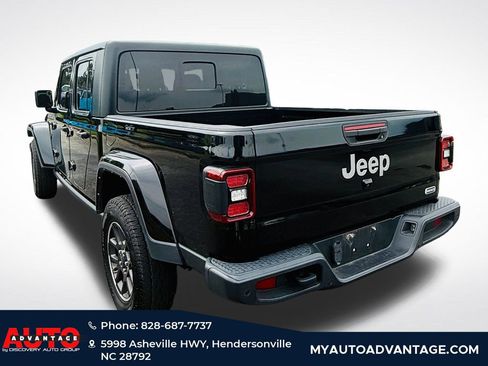 Used 2021 Jeep Gladiator Overland AWD/4WD image 4