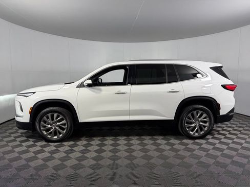 Used 2026 Buick Enclave Preferred FWD image 10