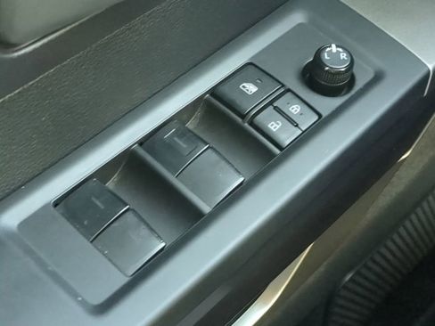 Used 2022 Toyota Tundra SR5 image 22