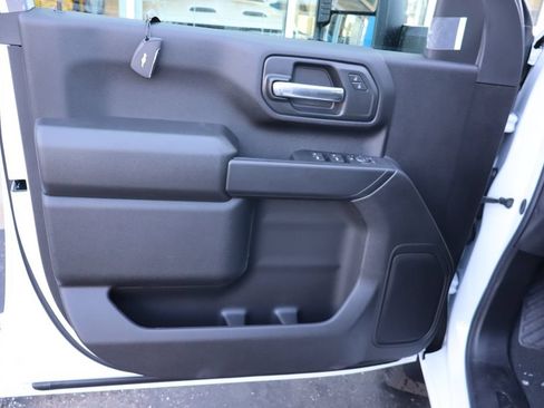 New 2026 Chevrolet Silverado 2500 Custom w/ Custom Convenience Package AWD/4WD image 4