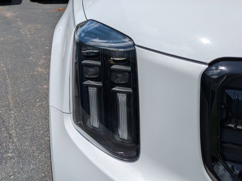 Certified 2024 Kia Telluride SX X-Line AWD/4WD image 8