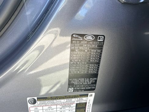 Used 2026 Land Rover Discovery S AWD/4WD image 13