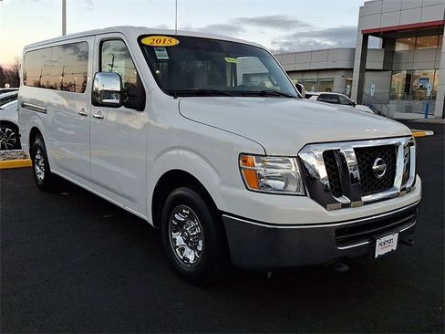 Used 2015 Nissan NV 3500 SV w/ Technology Package image 2