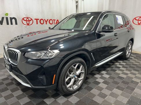 Used 2023 BMW X3 xDrive30i w/ Convenience Package AWD/4WD image 3