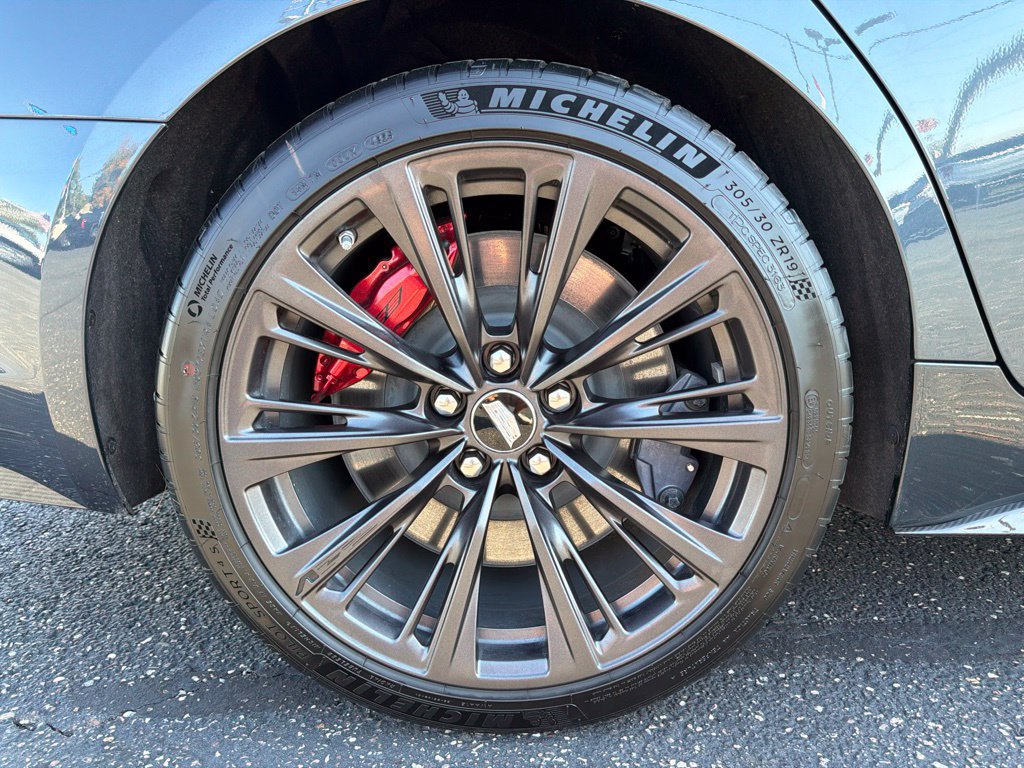 Used 2026 Cadillac CT5 V Blackwing w/ Carbon Fiber 2 Package RWD image 41