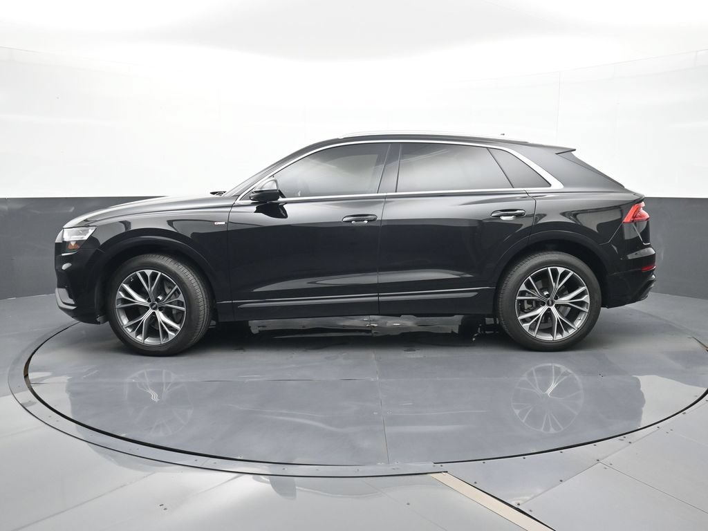 Used 2022 Audi Q8 Premium Plus AWD/4WD image 2
