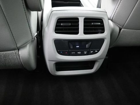 Certified 2017 Honda Pilot EX-L image 23