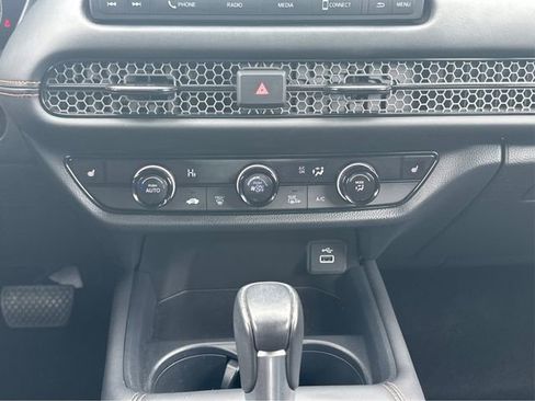 Used 2025 Honda HR-V Sport image 15