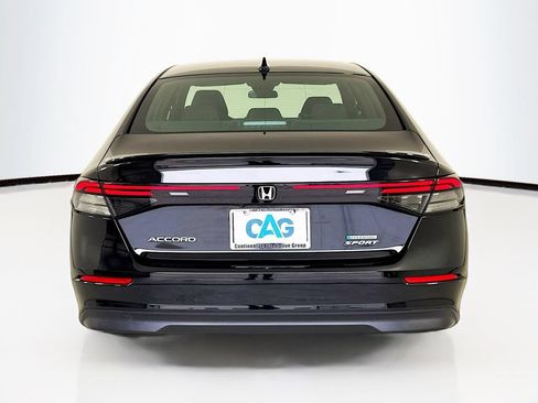Used 2023 Honda Accord Sport image 7