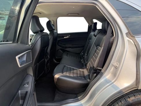 Used 2023 Ford Edge SEL w/ Convenience Package AWD/4WD image 28