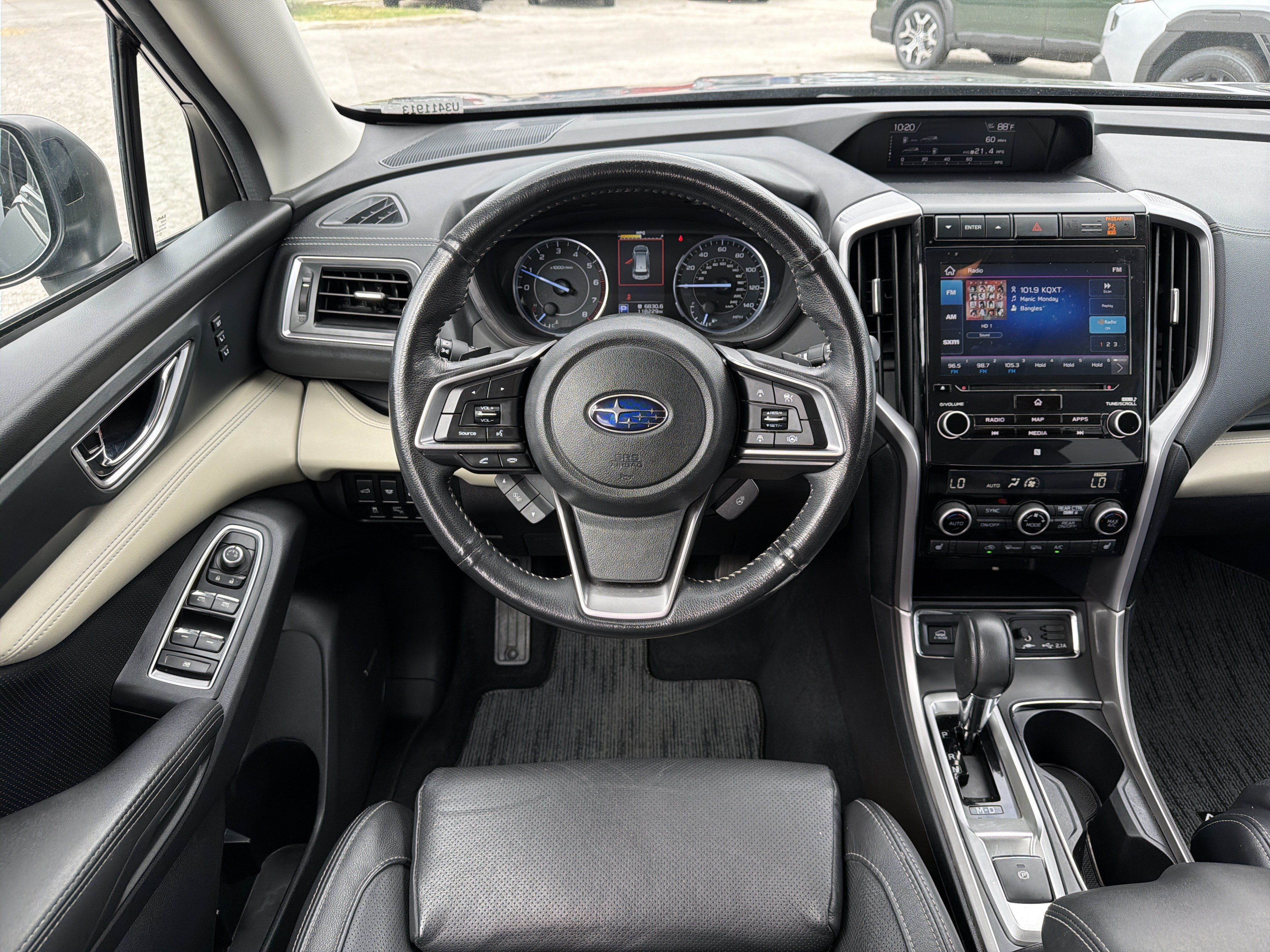Used 2022 Subaru Ascent Limited w/ Technology Package AWD/4WD image 11
