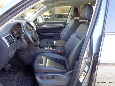 Used 2018 Volkswagen Atlas SEL image 9