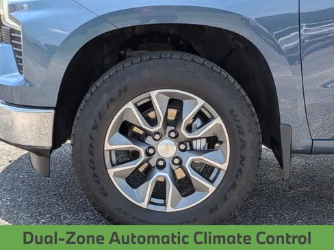 Used 2024 Chevrolet Silverado 1500 LT AWD/4WD image 12