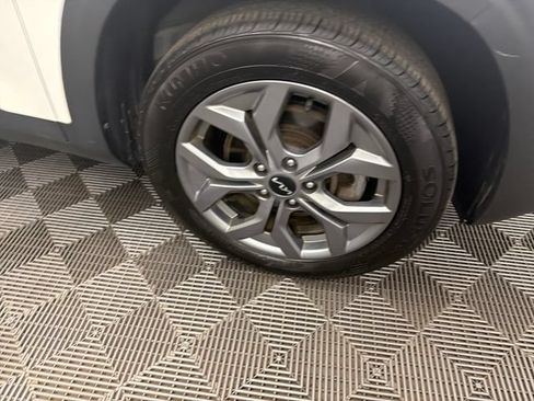 Certified 2024 Kia Seltos S AWD/4WD image 28