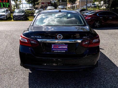Used 2018 Nissan Altima 2.5 SV image 5
