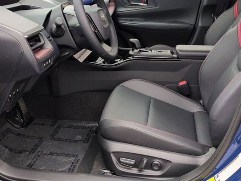 New 2026 Toyota Prius Plug-In Hybrid image 12